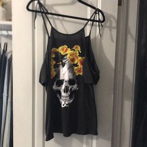 Off the shoulder, T-shirt, small